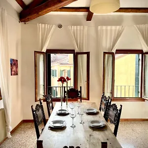  Apartment Ve-nice Giuffa C4834 Italy