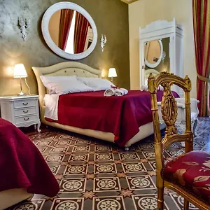 https://palazzo-degli-affreschi.sicilyhotelsitaly.net