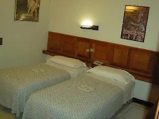 *** Hotel Albergo Bianchi Stazione Mantova Italy