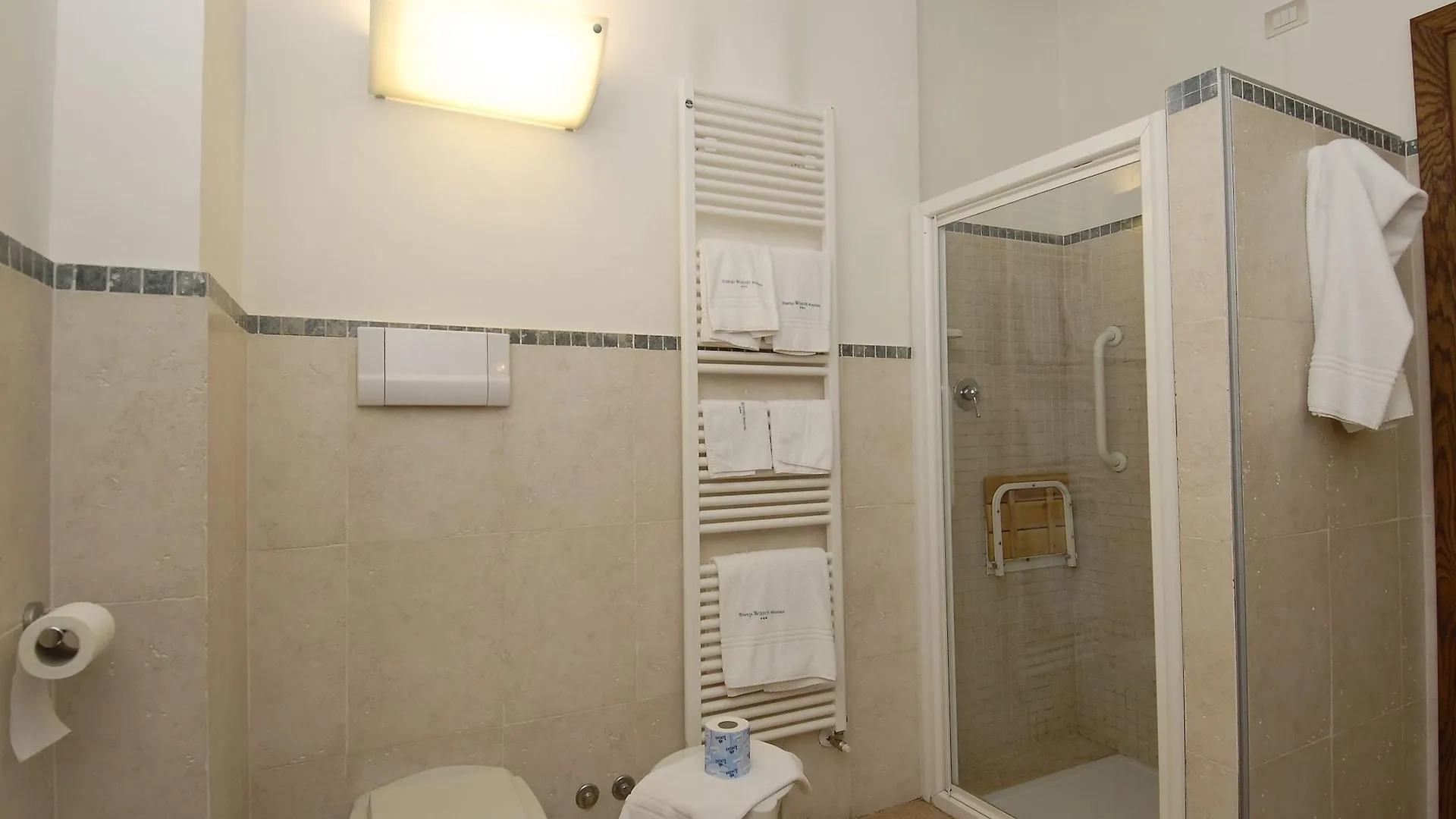 Albergo Bianchi Stazione Mantova 3*,  Italy