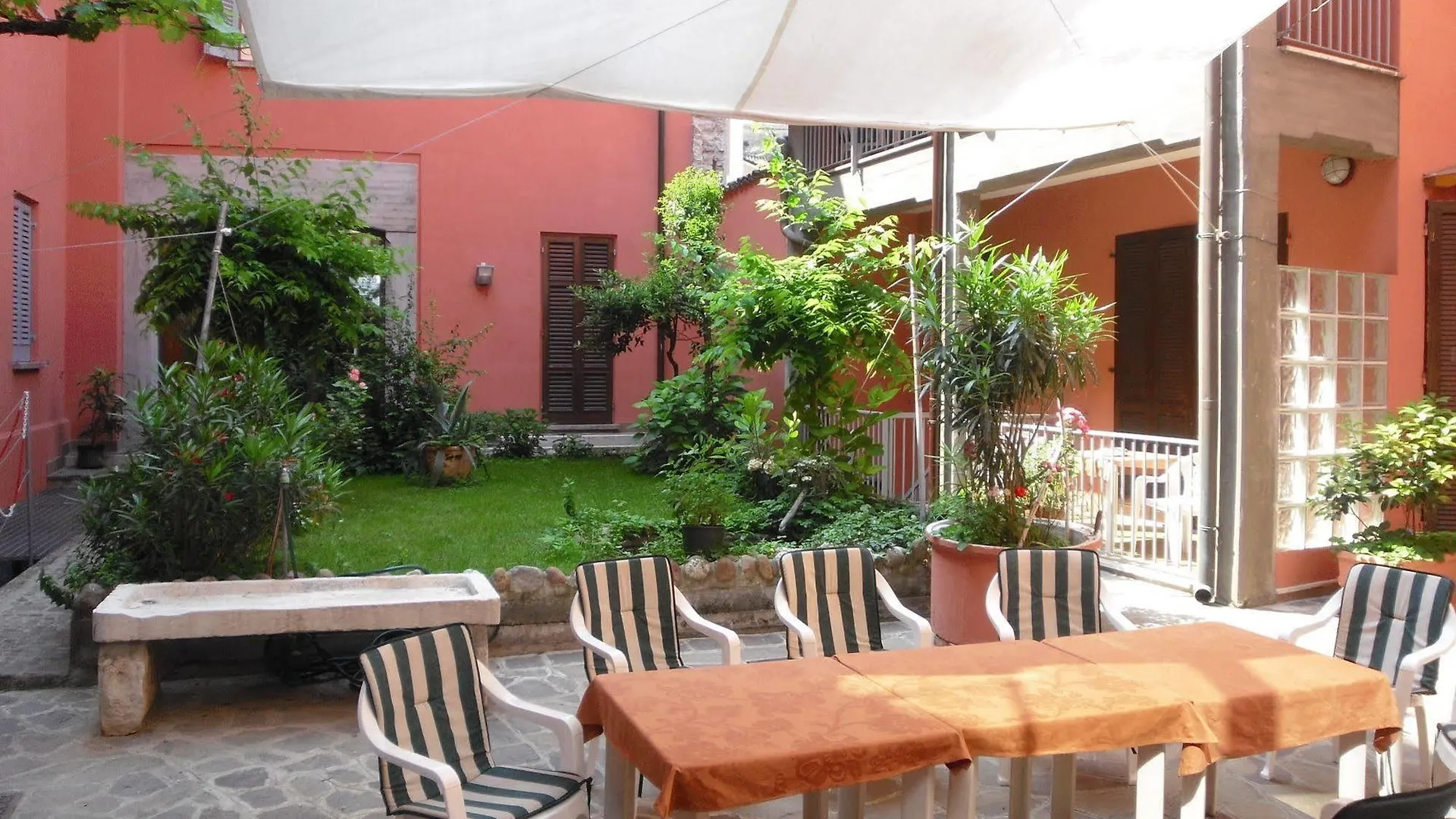 Albergo Bianchi Stazione Mantova Hotel