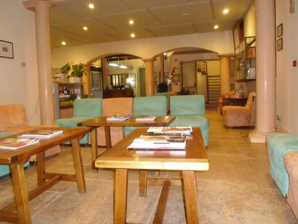Albergo Bianchi Stazione Mantova 3*,  Italy