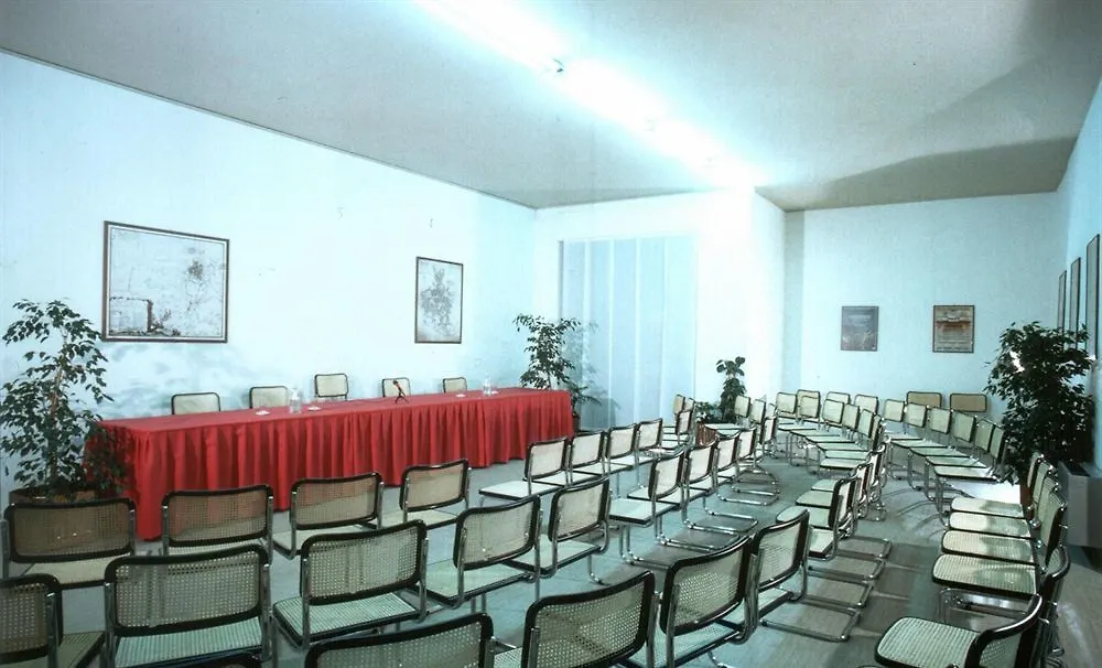 Albergo Bianchi Stazione Mantova Hotel
